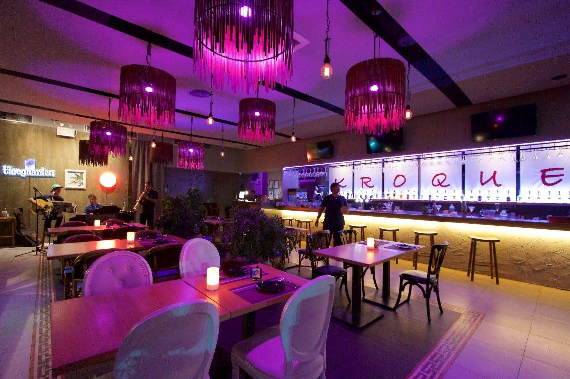 אנג סילה Kroque Boutique & Bistro מראה חיצוני תמונה